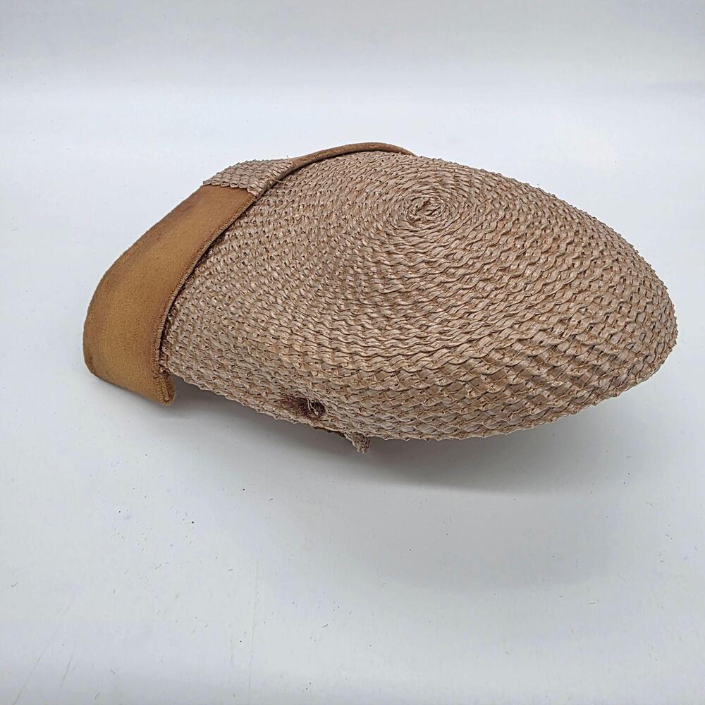 Adjusto-Fit Hat Cloche Womens One Size Beige Straw Lightweight Vintage